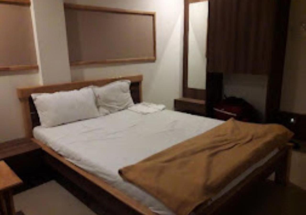 Hotel Jaltarang Kalmath Kankavali Exteriér fotografie