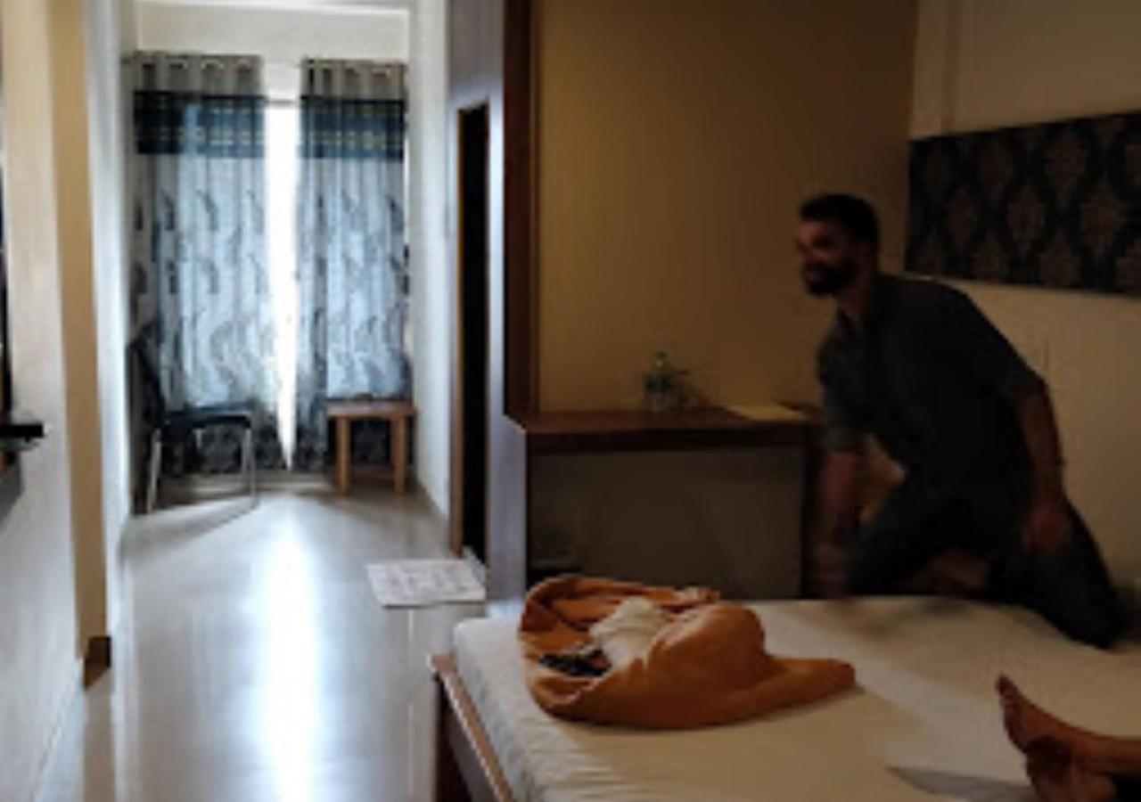 Hotel Jaltarang Kalmath Kankavali Exteriér fotografie